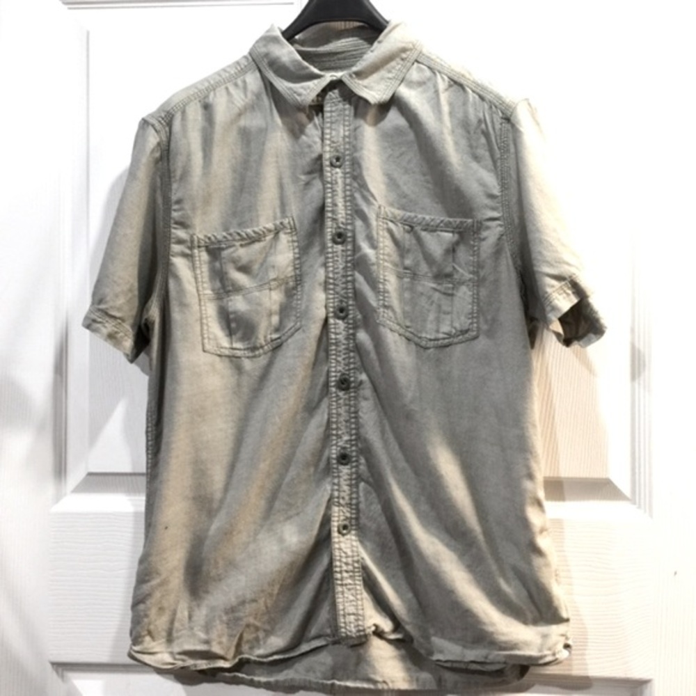 Converse Short Sleeve Button Up